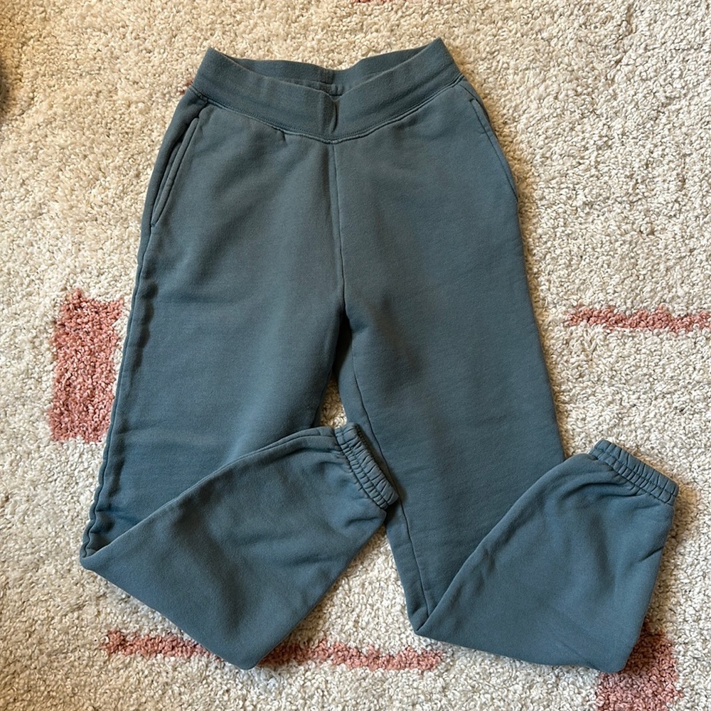 Girlfriend Collective 50/50 Classic Jogger. Size XXS.